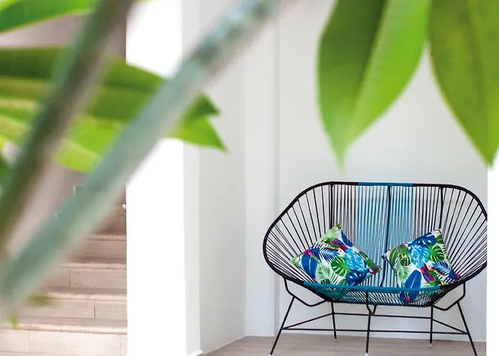 Hotel Albatros By Bedsfriends (adults Only) *
