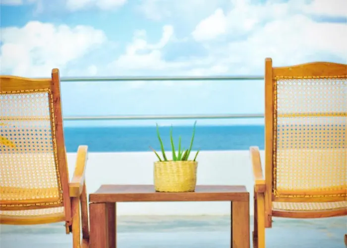 Hotel Albatros By Bedsfriends (adults Only) *