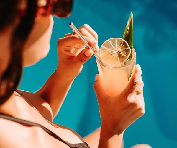 Albatros By Bedsfriends (adults Only) Hotel *